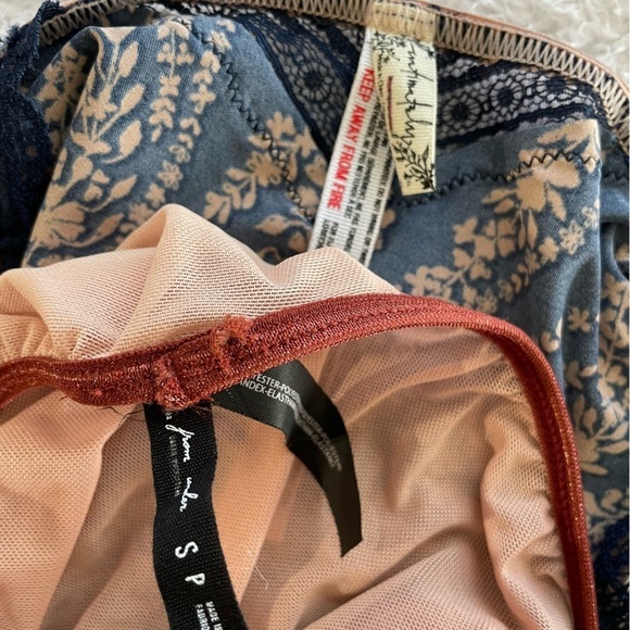 Panty Bundle - Picture 5 of 6